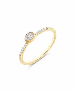 "Élite" Diamonds And Hand-enraved Gold Elegant Engagement Ring