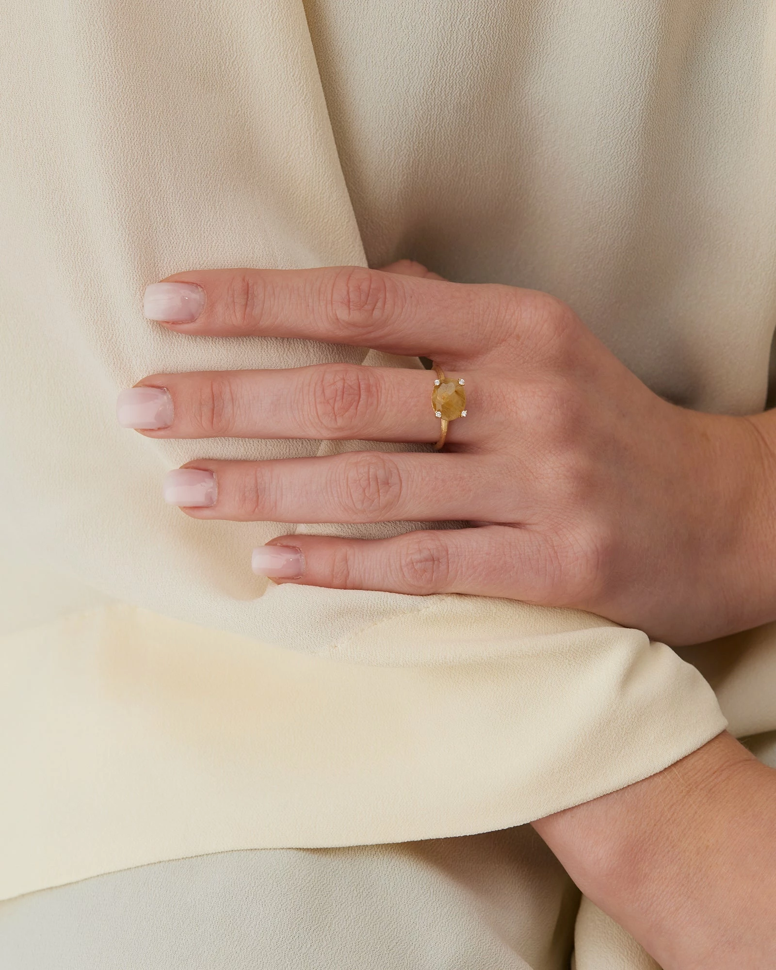"Ipanema" Yellow Rutilated Quartz, Diamonds And 18kt Gold Medium Ring 4 "Ipanema" Yellow Rutilated Quartz, Diamonds And 18kt Gold Medium Ring - Image 2