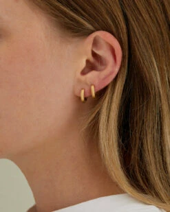 "libera" Gold Hoop Earrings (small) -Nanis Sales OA3 602